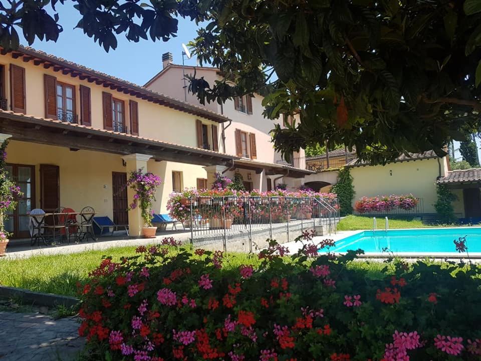 Residence Il Vigneto Lari Exteriér fotografie