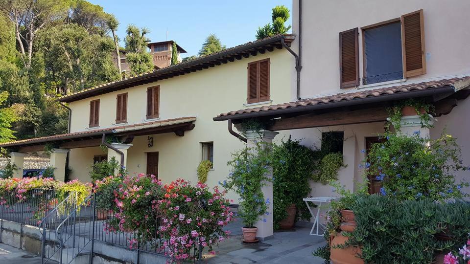 Residence Il Vigneto Lari Exteriér fotografie
