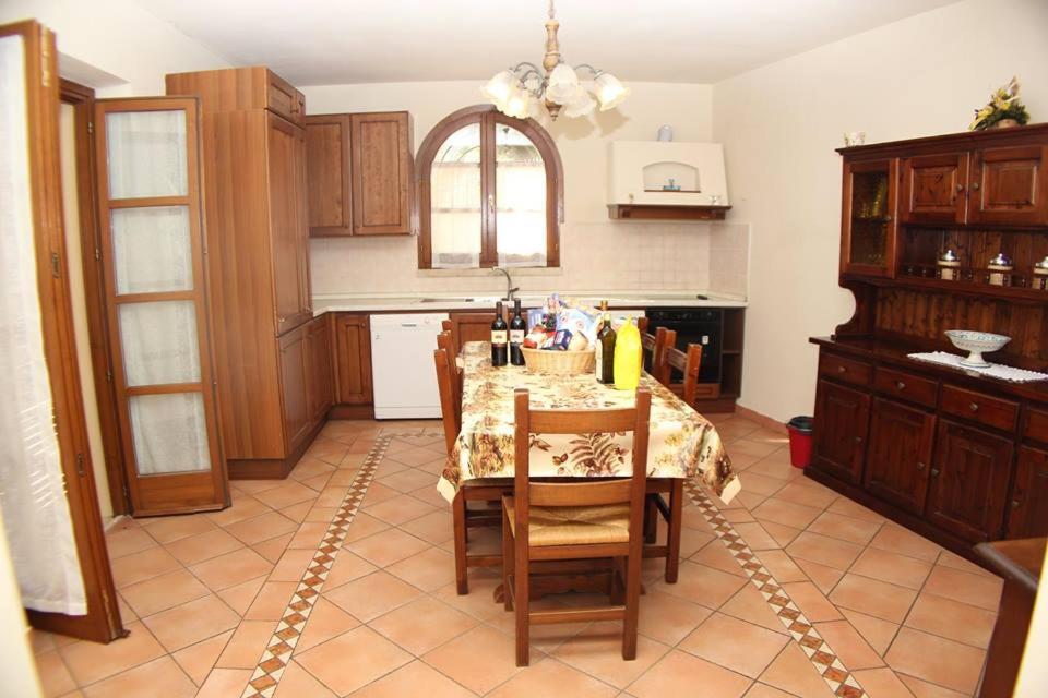 Residence Il Vigneto Lari Exteriér fotografie